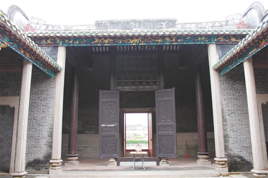 文楼吴氏宗祠是当地吴氏家族的根,伫立乡间,守护着一方净土,寓意吉祥,庇佑后人。